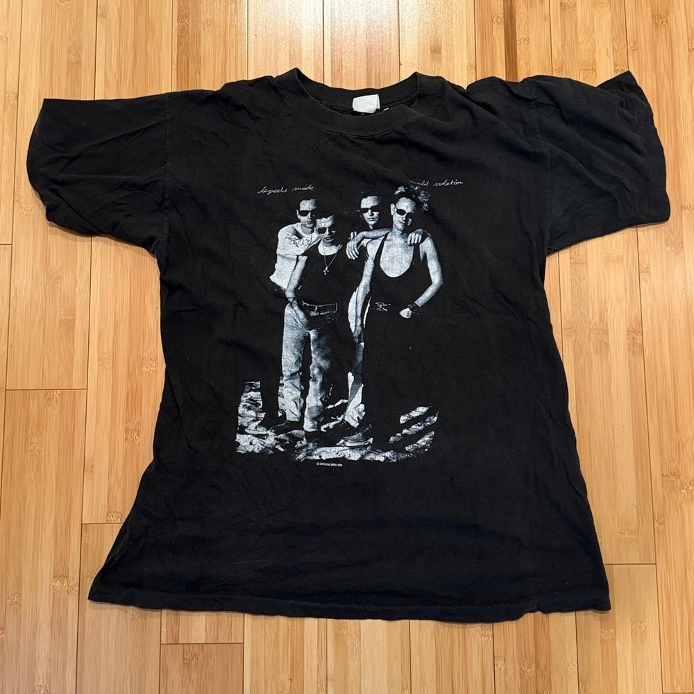Vintage 1990 Depeche Mode “World Violation Tour” Tee – Original distressed